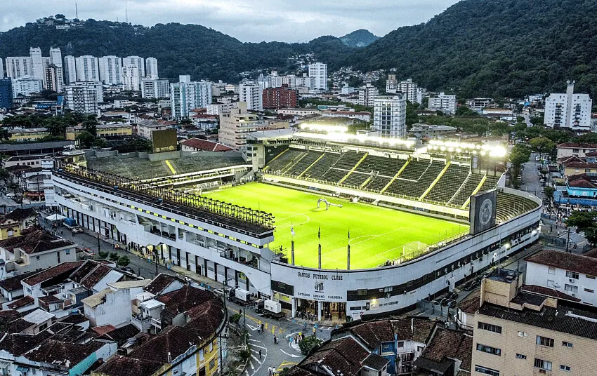 Por que o Santos ir&aacute; adiar a venda dos naming rights da Vila Belmiro?