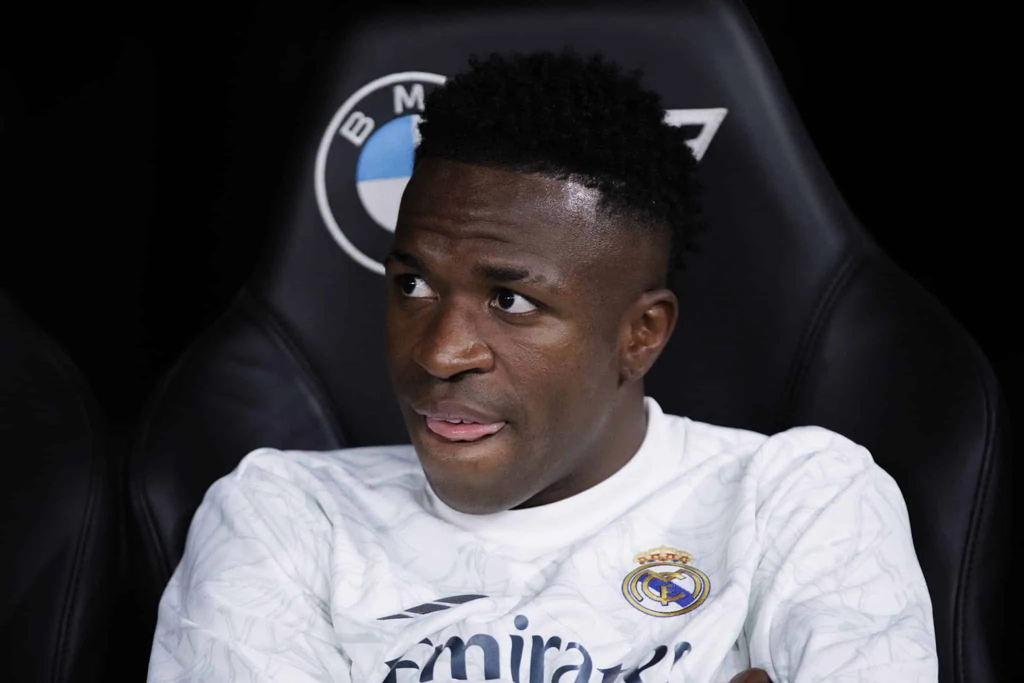 Em noite estrelada de brasileiros, Vini Jr &lsquo;pune&rsquo; Ancelotti e Real Madrid goleia Espanyol