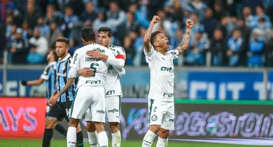 O Palmeiras se defendeu com excel&ecirc;ncia e, gra&ccedil;as ao rel&acirc;mpago de Scarpa, sai em &oacute;tima vantagem contra o Gr&ecirc;mio