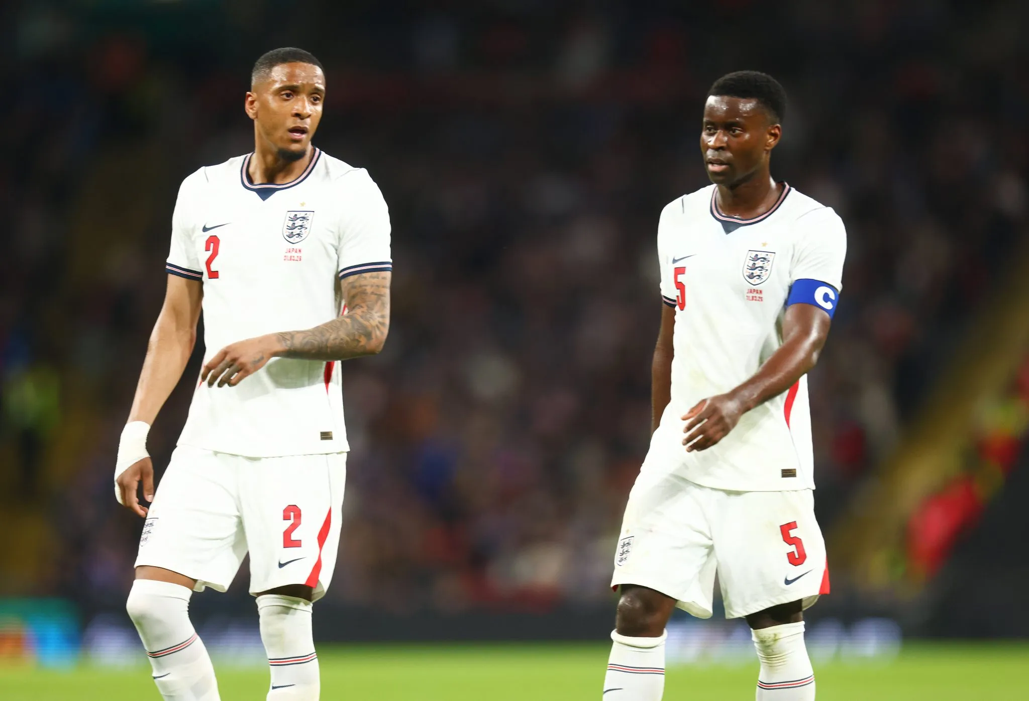 Ezri Konsa Marc Guehi Inglaterra