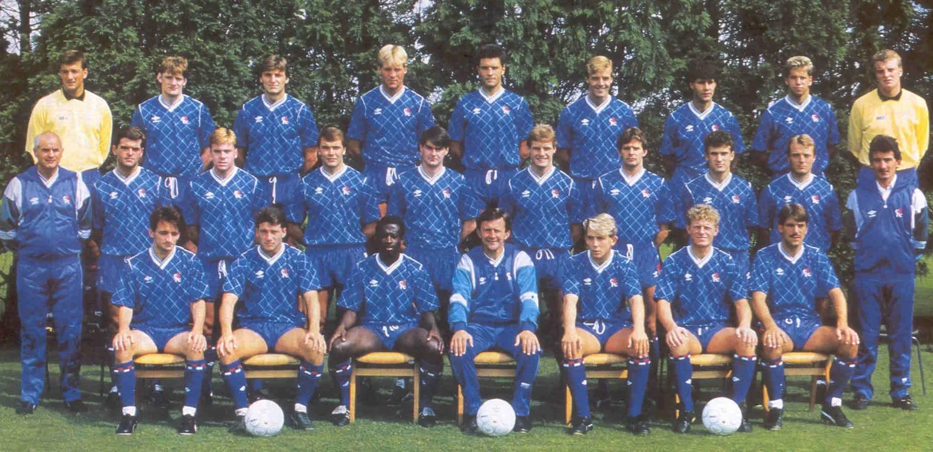 Os 30 anos do &uacute;ltimo rebaixamento do Chelsea, e o que levou a aquela queda