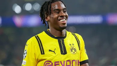 Exagero? O detalhe curioso na oferta do Chelsea por destaque do Borussia Dortmund