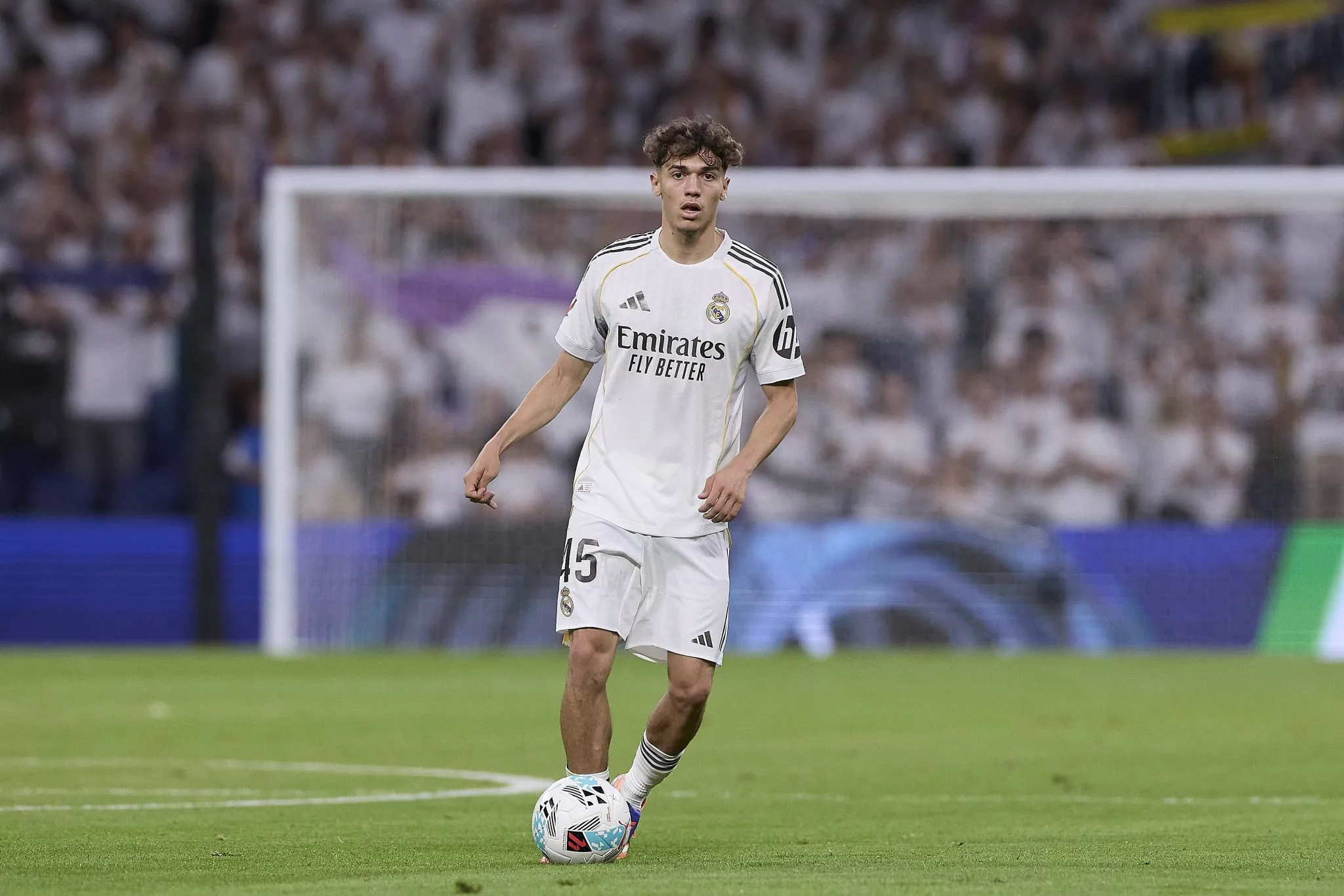 Thiago Pitarch &eacute; mais um merengue na mira do Fulham