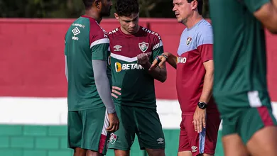 Grama sint&eacute;tica, descanso e olho no Mundial: Fluminense deve poupar titulares contra o Palmeiras