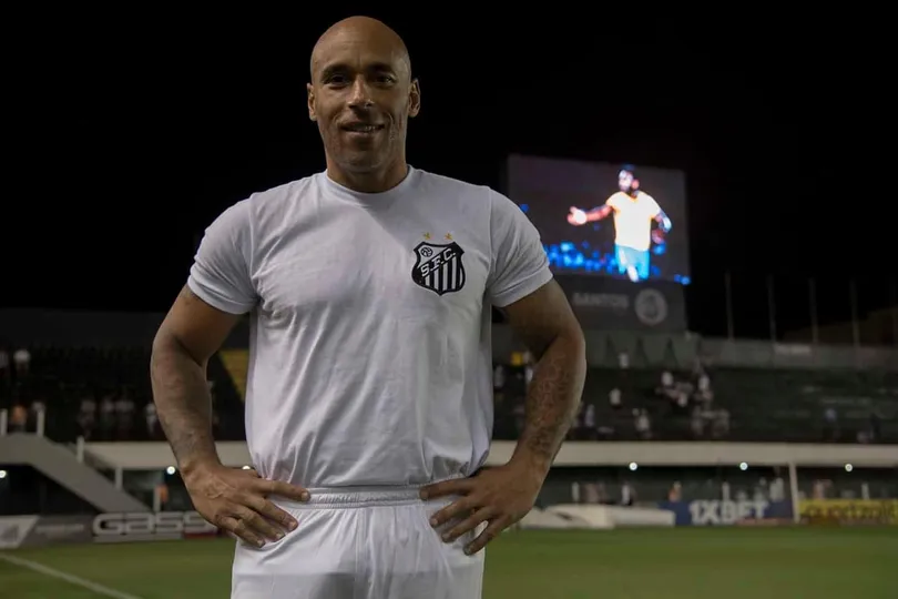 Edinho em a&ccedil;&atilde;o para o pai