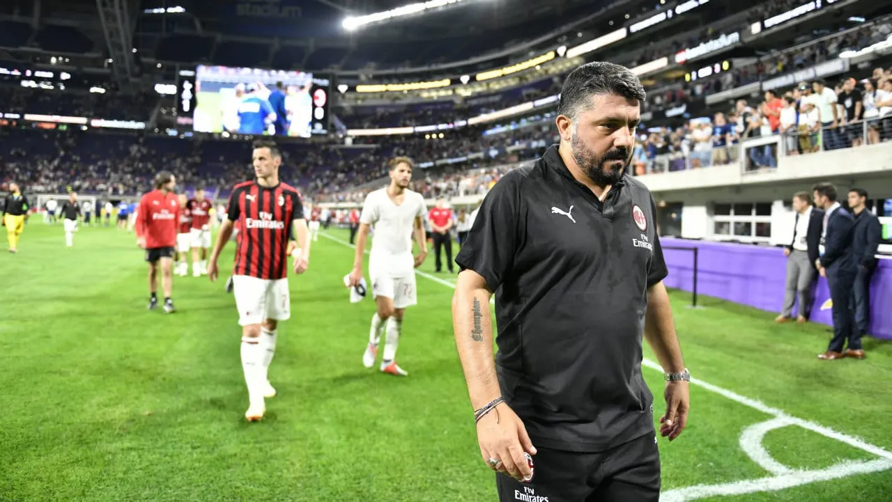 Gattuso: &ldquo;Higua&iacute;n &eacute; um dos 10 melhores centroavantes do mundo&rdquo;