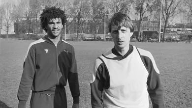 Gullit: &ldquo;Eu tive a sorte e o privil&eacute;gio de contar com Cruyff em minha vida&rdquo;