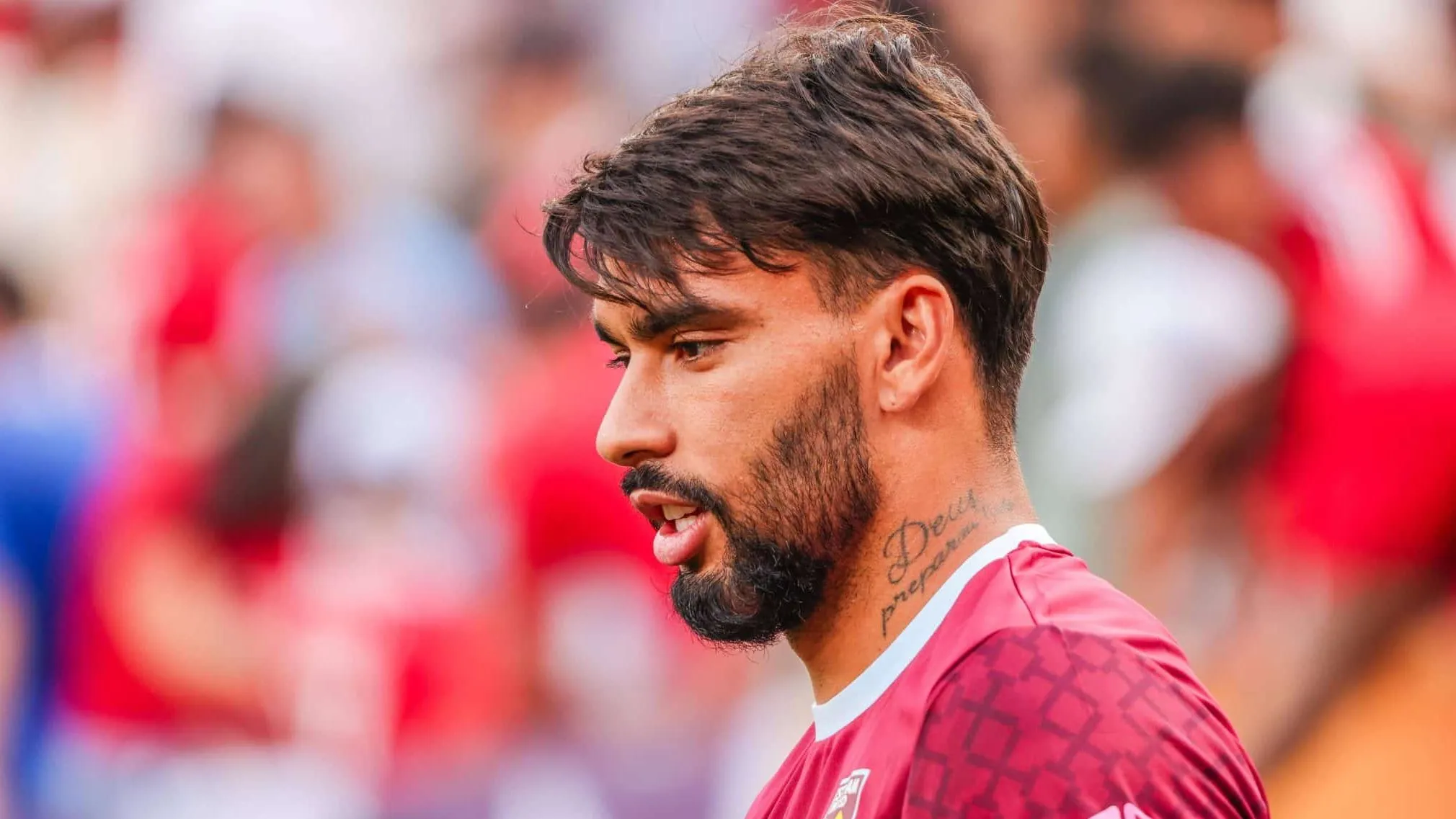 &Agrave;s v&eacute;speras de senten&ccedil;a, Paquet&aacute; entra em campo, mas n&atilde;o evita vit&oacute;ria do United de Cunha
