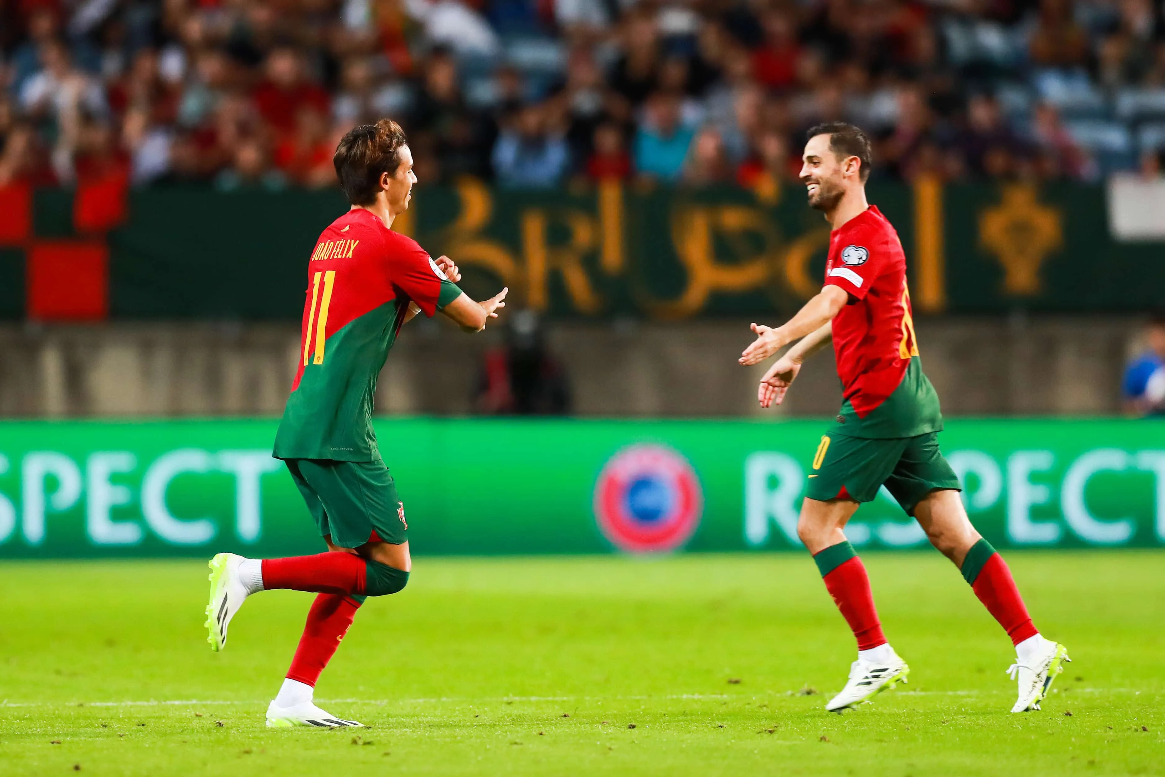 Sincero, Bernardo Silva opinou sobre a passagem do amigo Jo&atilde;o F&eacute;lix pelo Atl&eacute;tico: &lsquo;Foi para o lugar errado&rsquo;