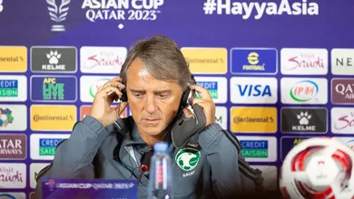 T&eacute;cnico da Ar&aacute;bia Saudita, Roberto Mancini se surpreende com exig&ecirc;ncias de atletas desconvocados da Copa da &Aacute;sia