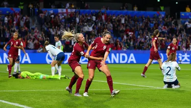 Apesar da goleira Correa brilhar, Inglaterra supera Argentina e garante classifica&ccedil;&atilde;o