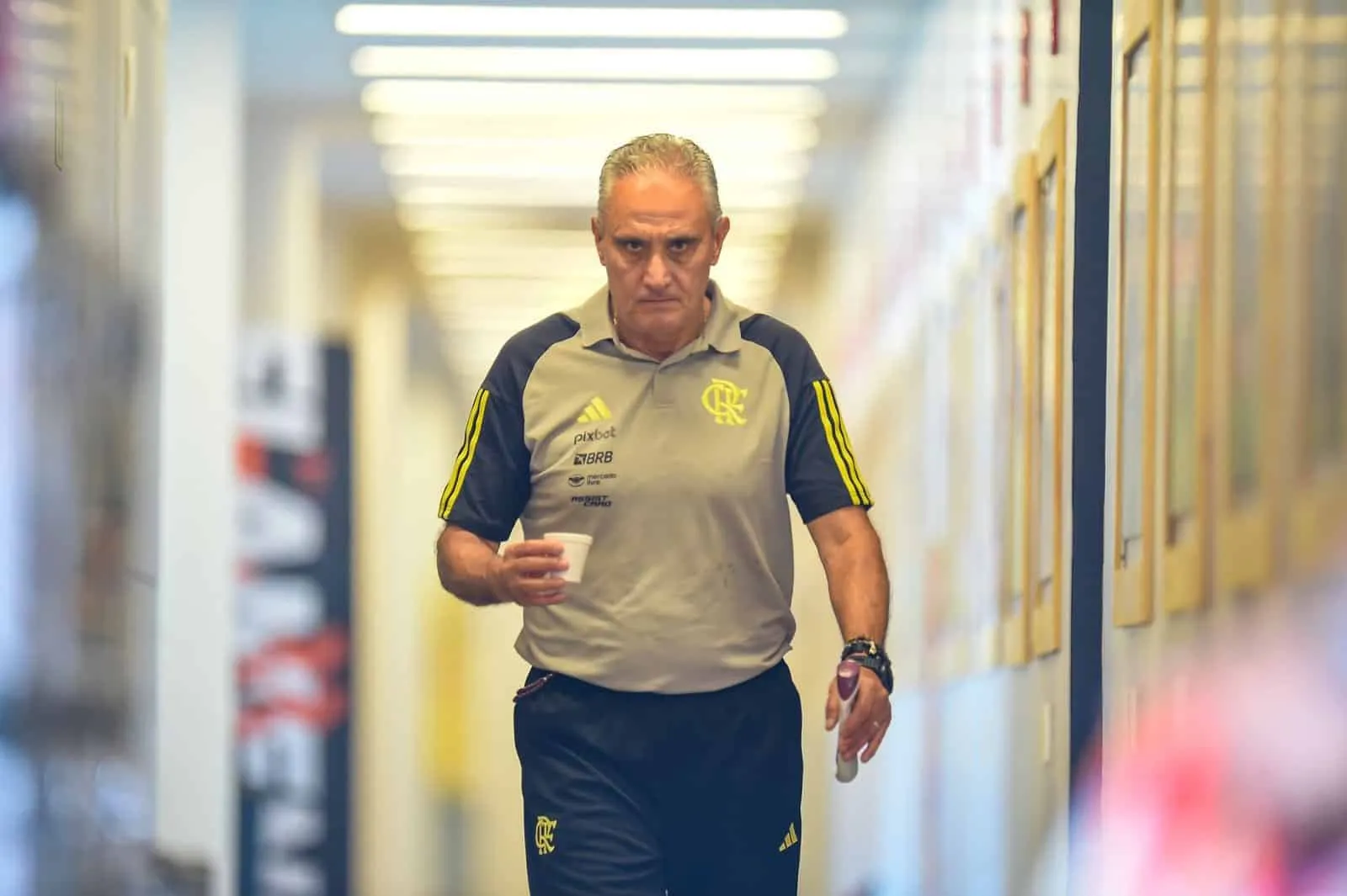 Tite vive in&iacute;cio de semana com pol&ecirc;micas, mesmo em excelente in&iacute;cio de ano do Flamengo