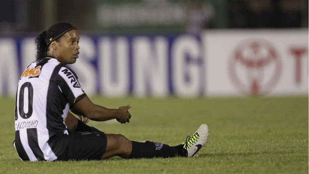 Um raio-x da inefici&ecirc;ncia de Ronaldinho em Assun&ccedil;&atilde;o