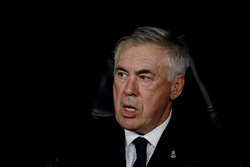Carlo Ancelotti em Real Madrid 1 x 3 Milan, pela 4&ordf; rodada da Uefa Champions League 2024/25. Foto: Icon Sport