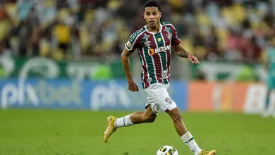 Fluminense tem esperan&ccedil;a de contar com Alexsander nas quartas de final da Libertadores