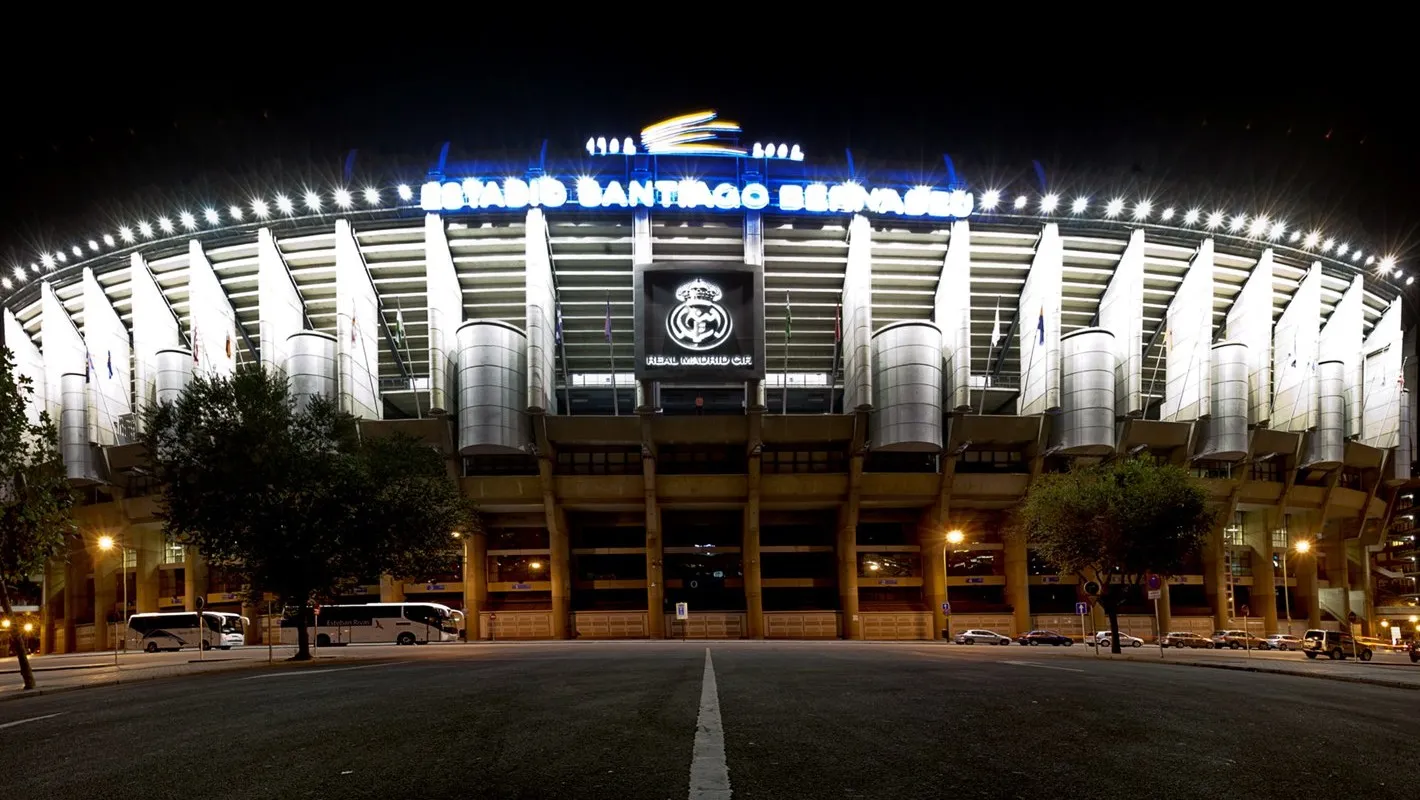 Real Madrid estuda vender o nome do seu est&aacute;dio