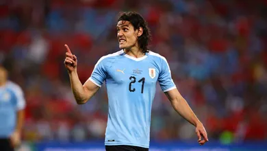 Academia Uruguaia de Letras diz que puni&ccedil;&atilde;o a Cavani &eacute; &ldquo;falta de conhecimento cultural e lingu&iacute;stico&rdquo;