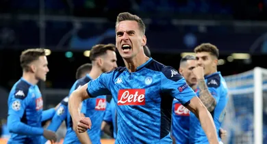 Diante da infelicidade do goleiro mais jovem da hist&oacute;ria da Champions, o Napoli n&atilde;o reclamou da sorte para se classificar