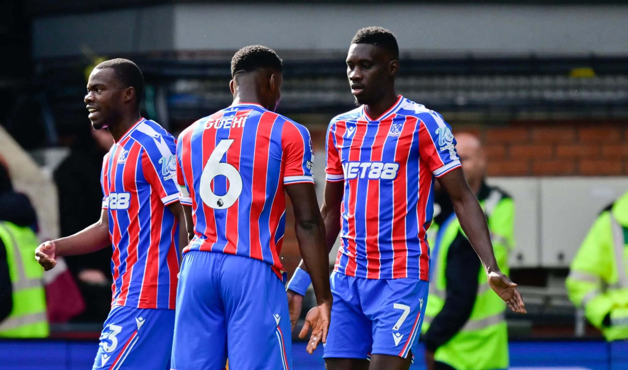 Palace faz feiti&ccedil;o virar contra o feiticeiro e acaba com invencibilidade do Liverpool