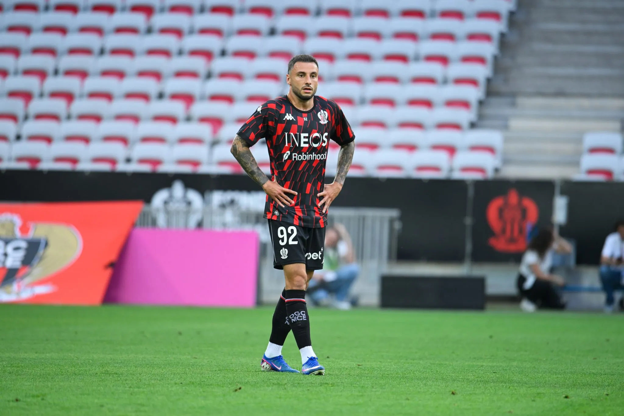 Jonathan Clauss, lateral do Nice