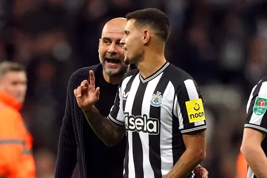 Manchester City vai insistir em Bruno Guimar&atilde;es, diz site: &lsquo;Guardiola o ama&rsquo;