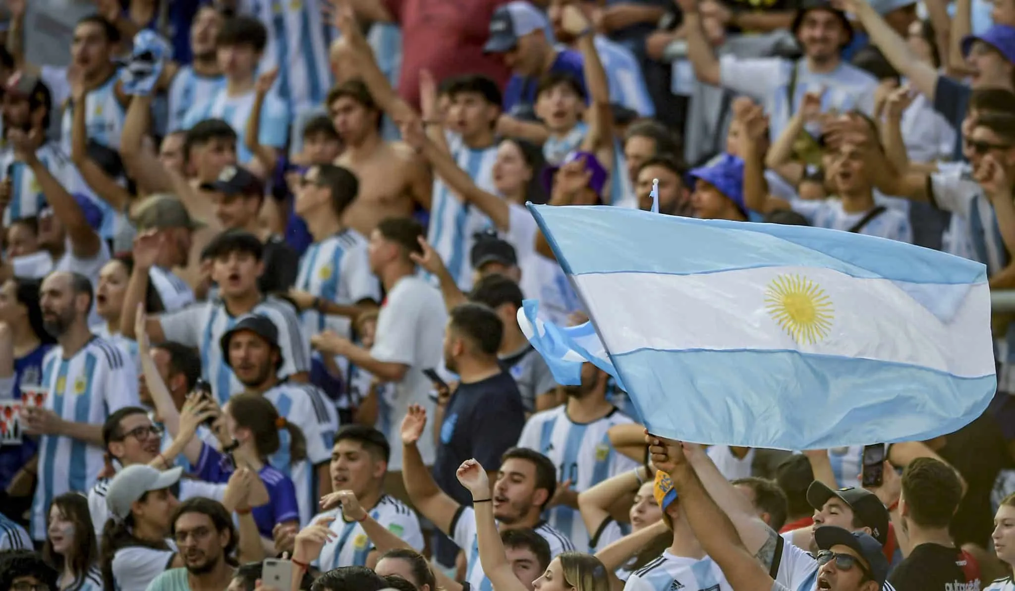 A Argentina era uma bola de seguran&ccedil;a e vai receber o Mundial Sub-20 em maio, ap&oacute;s Fifa tir&aacute;-lo da Indon&eacute;sia