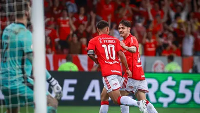 Internacional confirma l&oacute;gica do final do ano, vence quarta seguida e deixa Botafogo fora do G4