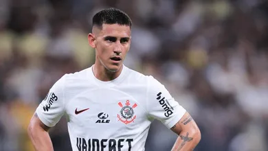 Dias depois de deixar o Corinthians, Mat&iacute;as Rojas pode fechar com Inter Miami de Messi e Su&aacute;rez