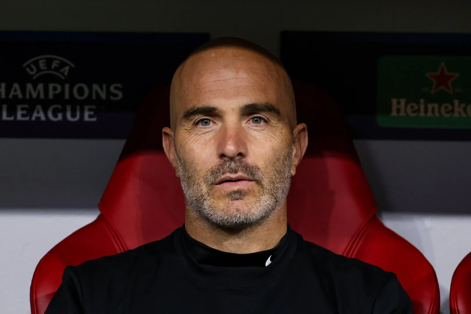 Maresca durante jogo do Chelsea na Champions League 