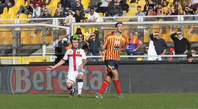 Pandev teve muita qualidade para anotar este gola&ccedil;o por cobertura pelo Genoa