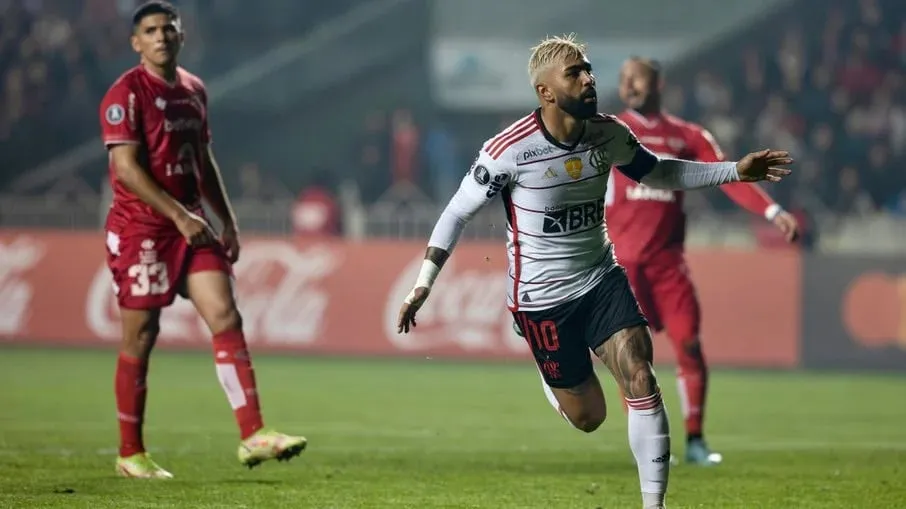 Gl&oacute;rias, feridas e trope&ccedil;os recentes marcam o Flamengo contra chilenos em Libertadores