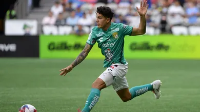 Hermanos na mira: Cruzeiro se aproxima de repatriar Romero e tem propostas recusadas por rival