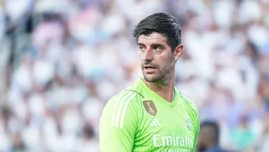 Courtois evolui em recupera&ccedil;&atilde;o do joelho e Real Madrid vai ter refor&ccedil;o fundamental em fase chave