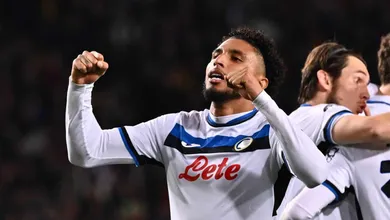 Ex-Corinthians castiga Barcelona com gola&ccedil;o e aumenta coro por nova chance na Sele&ccedil;&atilde;o