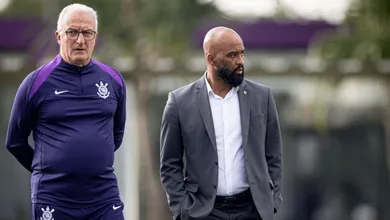 Corinthians: Por dias melhores, Fabinho e Dorival v&atilde;o ao limite para segurar crise pol&iacute;tica