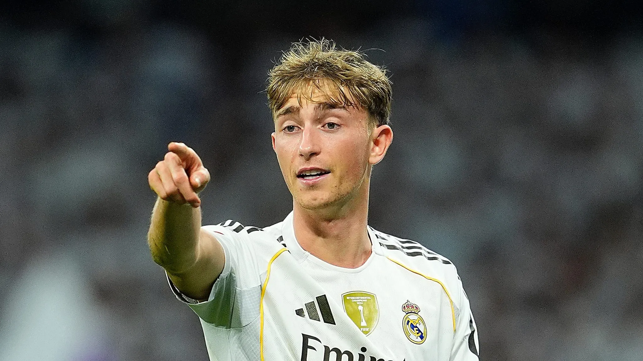 Elogiado no Mundial, refor&ccedil;o de R$ 373 milh&otilde;es do Real Madrid oscila e sofre cr&iacute;ticas