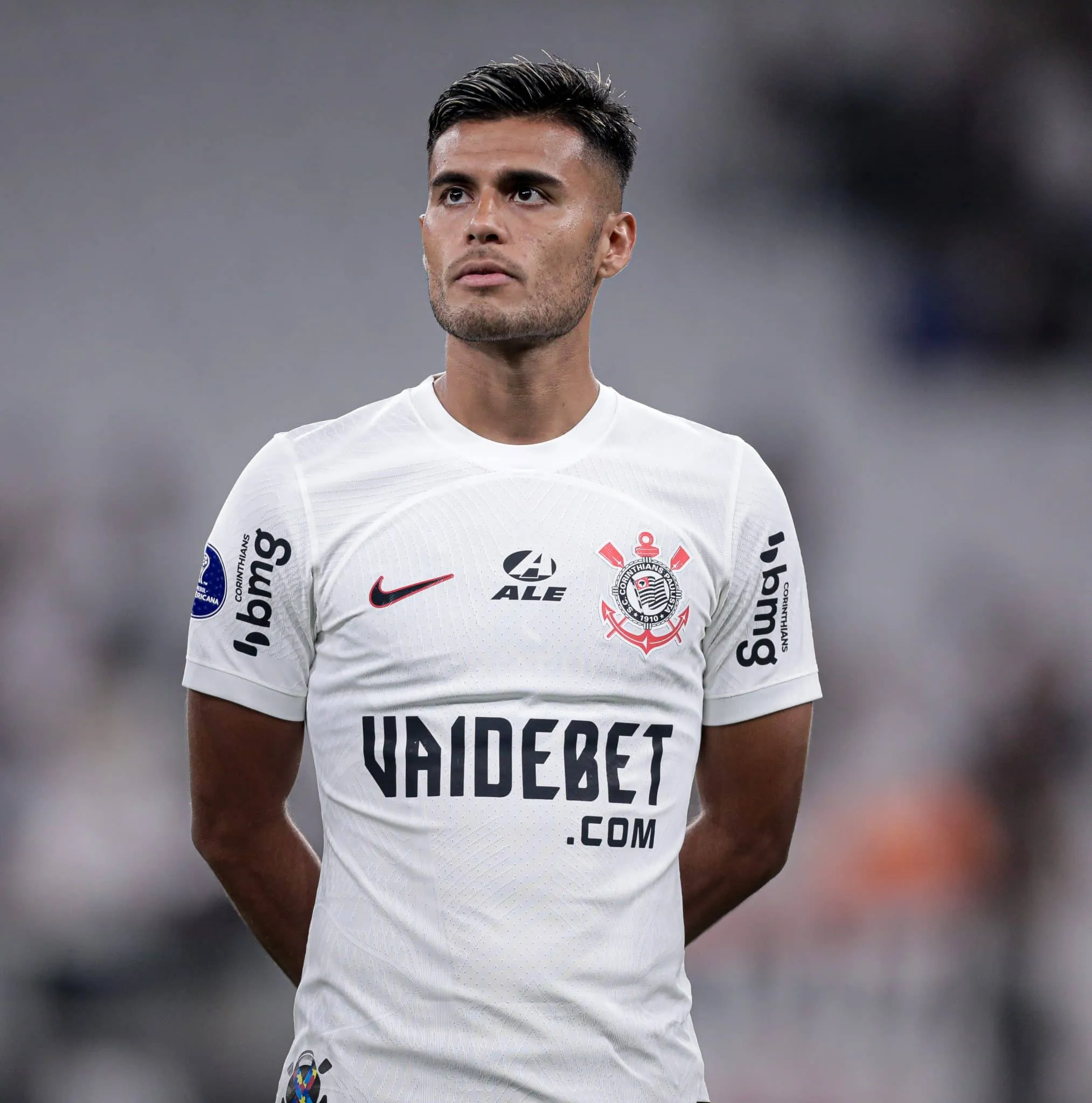Briga na Fifa e troca de farpas: Argentinos Jrs x Corinthians extrapola quatro linhas