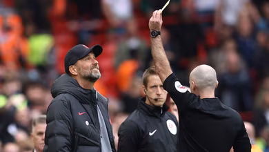 Klopp recebe gancho de duas partidas e multa de &pound;75 mil por cr&iacute;ticas ao &aacute;rbitro Paul Tierney ap&oacute;s o Liverpool 4&times;3 Tottenham