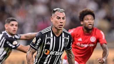 Agora no Uruguai, ex-Atl&eacute;tico-MG dispara contra futebol brasileiro: &lsquo;Estava cansado&rsquo;