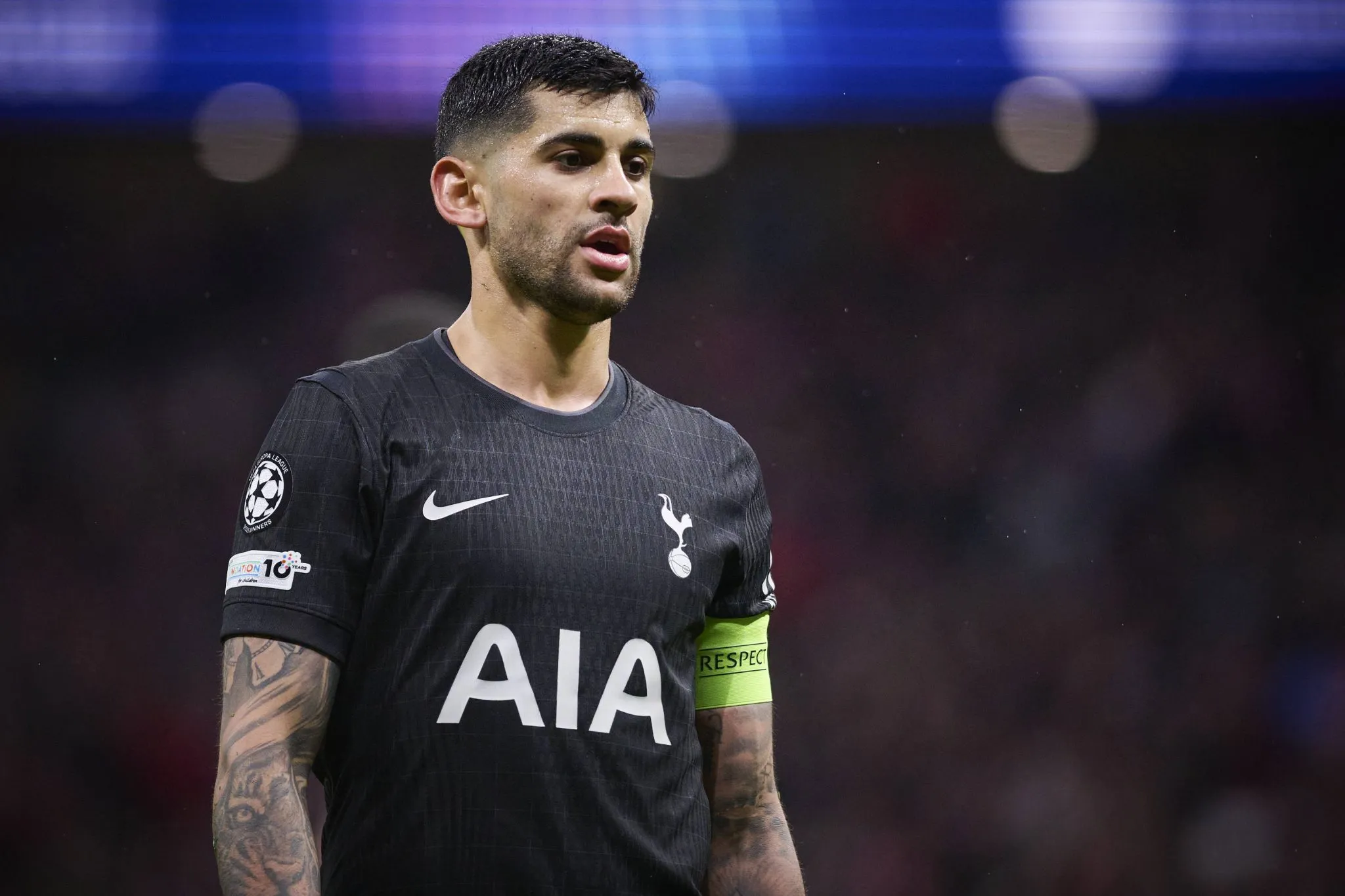 Cuti Romero em atua&ccedil;&atilde;o pelo Tottenham (Foto: IMAGO / Alterphotos)