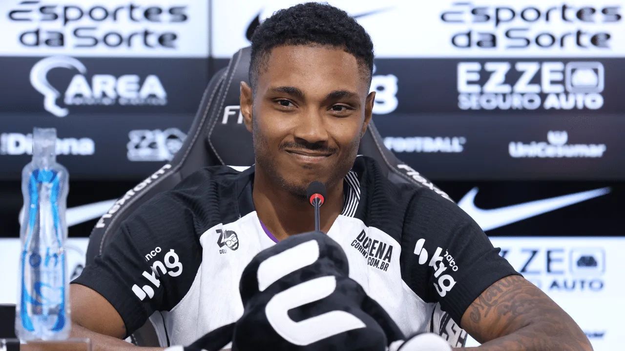 Como o Corinthians deu chap&eacute;u em time &aacute;rabe e contratou Vitinho