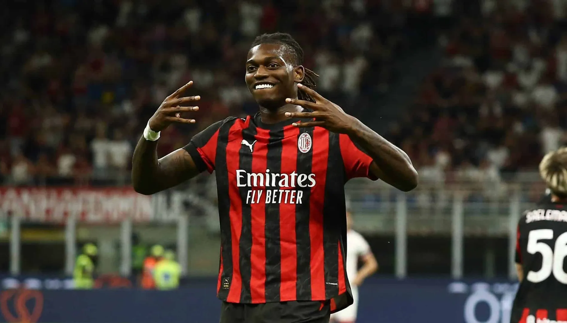 Rafael Le&atilde;o em jogo do Milan