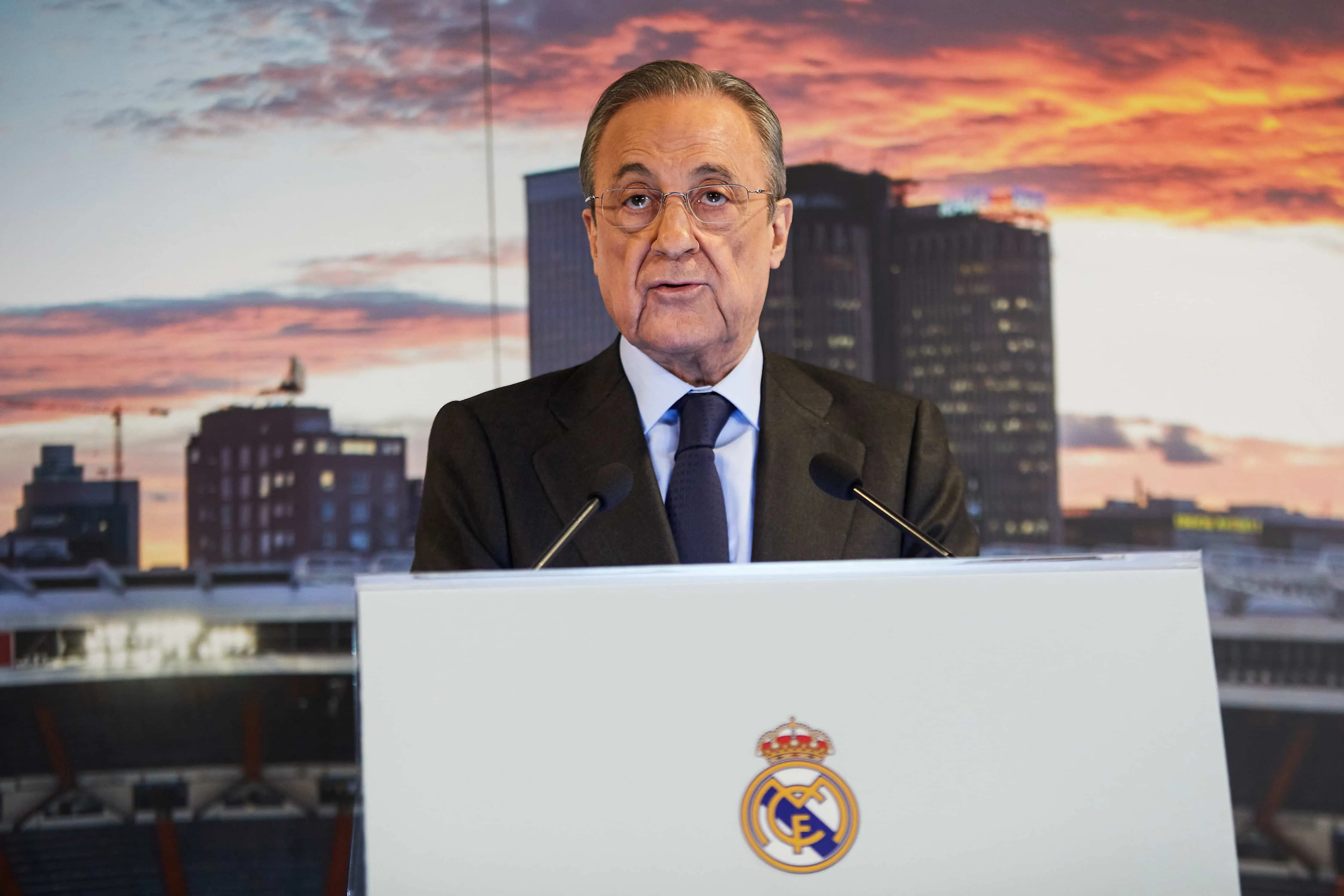 Real Madrid ter&aacute; patroc&iacute;nio de banco da Ar&aacute;bia Saudita e amplia la&ccedil;os com Oriente M&eacute;dio