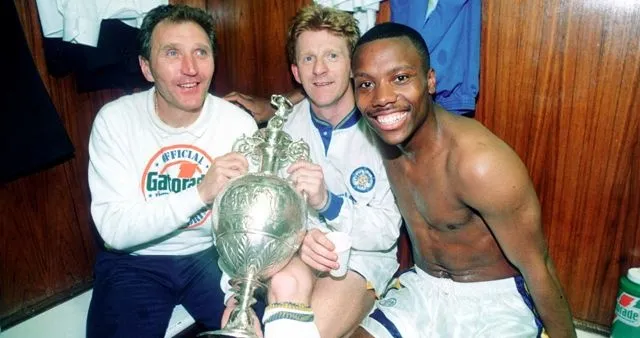 Wilkinson, Wallace and Strachan celebrate
