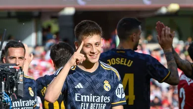 J&aacute; campe&atilde;o, Real Madrid usa reservas para golear rebaixado Granada pela La Liga