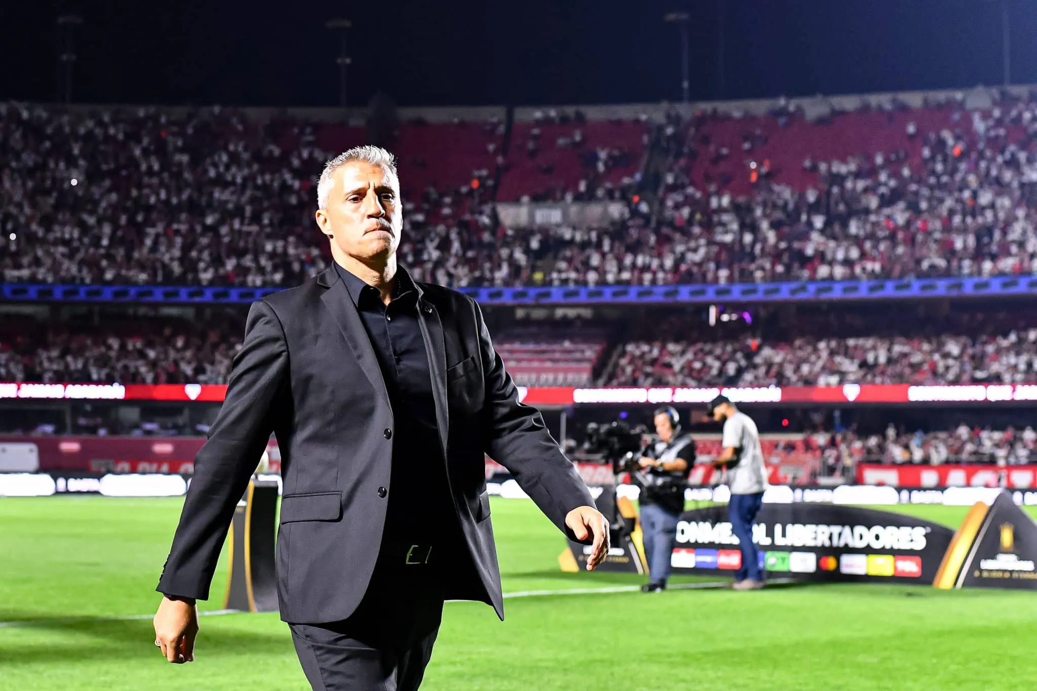 &lsquo;At&eacute; um pouco de medo&rsquo;: Crespo reconta primeira experi&ecirc;ncia de Libertadores no MorumBIS