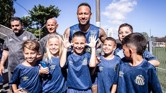Apesar das melhorias de Neymar pai, Santos estuda CT para base em cidade vizinha
