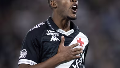 Como mudan&ccedil;a fez Vasco buscar virada em cima do Fluminense na semifinal da Copa do Brasil