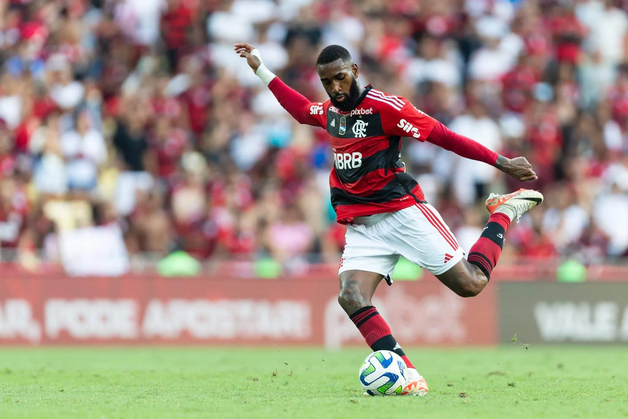 Outro patamar: Flamengo aparece entre as 50 camisas mais valiosas do futebol mundial