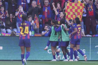 Barcelona se recomp&otilde;e, d&aacute; li&ccedil;&atilde;o nas Lyonnes e conquista quarta Champions Feminina
